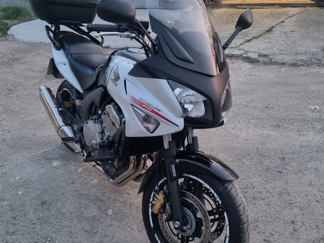 2011 Honda CBF 600, белый, 580000 рублей, вид 2