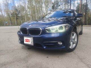 2015 BMW 1 серии 118i II (F20/F21) Рестайлинг, синий, 1299000 рублей, вид 4