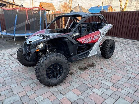 2024 BRP Can-Am Maverick X3, красный, 2600000 рублей, вид 4