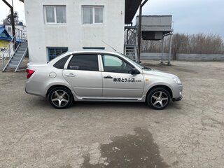 2013 Lada (ВАЗ) Granta I, серебристый, 450000 рублей, вид 4