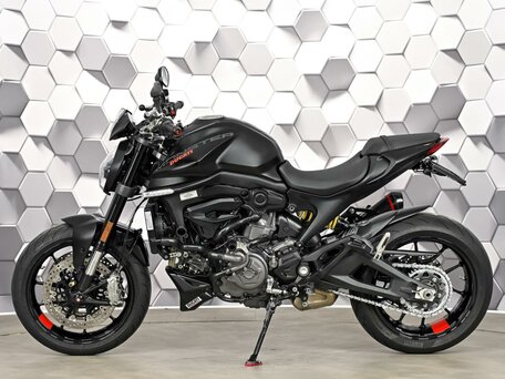 2022 Ducati Monster 937, чёрный, 879000 рублей, вид 4