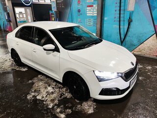 2021 Skoda Rapid II, белый, 1675000 рублей, вид 2