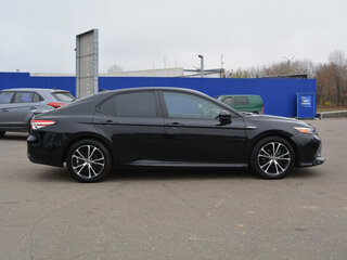 2019 Toyota Camry VIII (XV70), чёрный, 2449000 рублей, вид 4