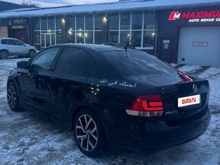 2013 Volkswagen Polo V, чёрный, 730000 рублей, вид 4
