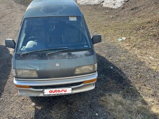 1991 Toyota Lite Ace III, серебристый, 500000 рублей, вид 2