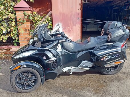 2010 BRP Can-Am Spyder, чёрный, 930000 рублей, вид 2
