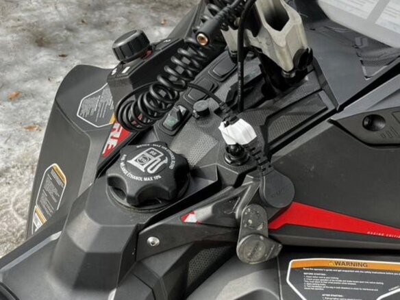2021 BRP Lynx Xterrain RE Turbo, красный - вид 6
