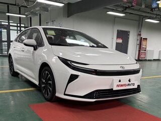 2026 Toyota Corolla XII (E210) Рестайлинг 2, белый, 3620000 рублей, вид 3