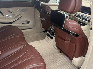 2018 Mercedes-Benz Maybach S-Класс 560 I (X222) Рестайлинг, чёрный, 12600000 рублей, вид 5