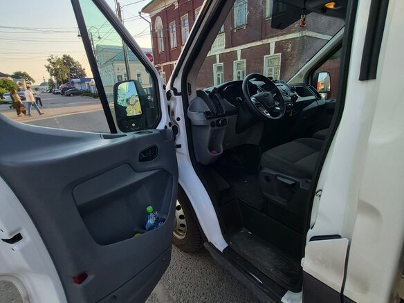2015 Ford Transit, белый, 1650000 рублей - вид 9