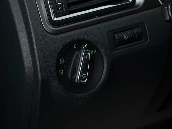 2015 Skoda Rapid I, синий, 1277444 рублей - вид 12