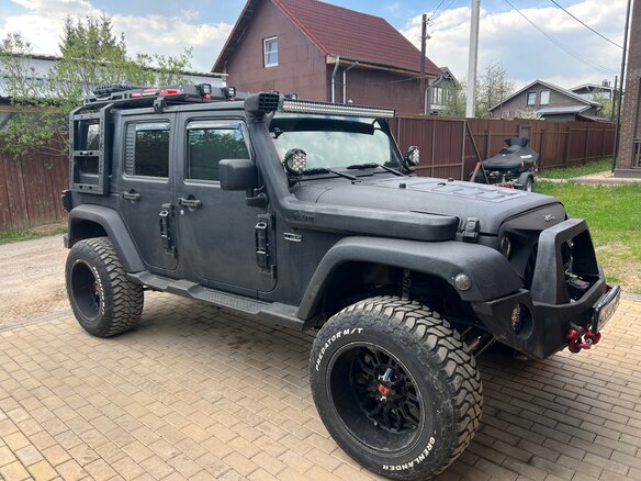 2008 Jeep Wrangler III (JK), чёрный, 2600000 рублей - вид 2