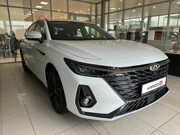 2025 Chery Arrizo 8, белый - вид 2