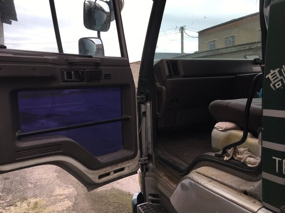 1993 Isuzu Giga (C-series), зелёный, 1500000 рублей - вид 10