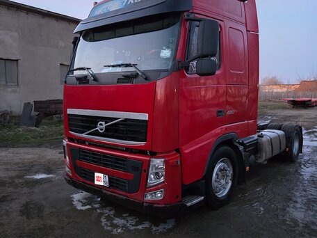 2011 Volvo FH, красный, 3100000 рублей, вид 5