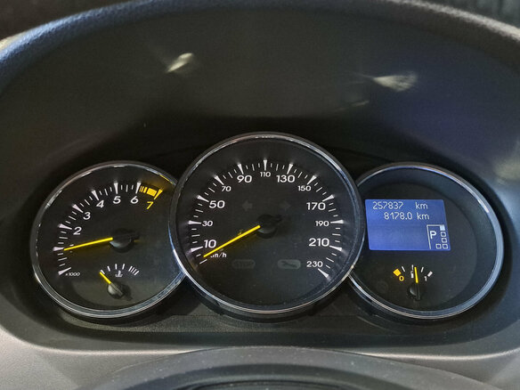 2011 Renault Fluence I, чёрный, 340000 рублей - вид 12