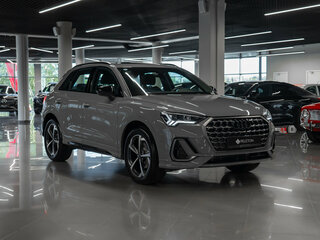2026 Audi Q3 35 TFSI II (F3), серый, 4000000 рублей, вид 2
