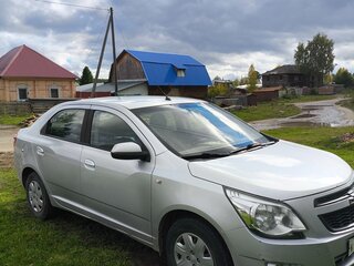 2013 Chevrolet Cobalt II, серебристый, 500000 рублей, вид 2