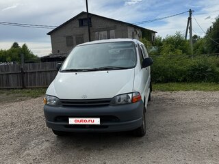 2000 Toyota HiAce XH10, бежевый, 370000 рублей, вид 1