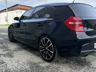 2009 BMW 1 серии 120i I (E81/E82/E87/E88) Рестайлинг, чёрный, 1000000 рублей, вид 5