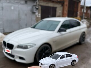 2013 BMW 5 серии 528i xDrive VI (F10/F11/F07), белый, 1800000 рублей, вид 2