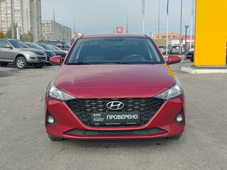 2022 Hyundai Solaris II Рестайлинг, красный, 1880000 рублей, вид 2