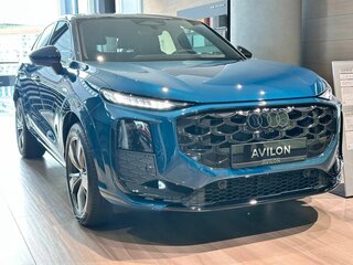 2026 Audi Q3 Sportback TFSI III (FJ), синий, 7800000 рублей, вид 5