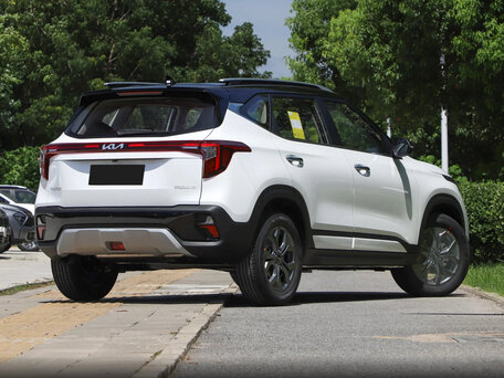 2026 Kia Seltos I Рестайлинг, белый, 2490000 рублей, вид 2