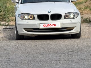 2011 BMW 1 серии 116i I (E81/E82/E87/E88) Рестайлинг, белый, 870800 рублей, вид 2
