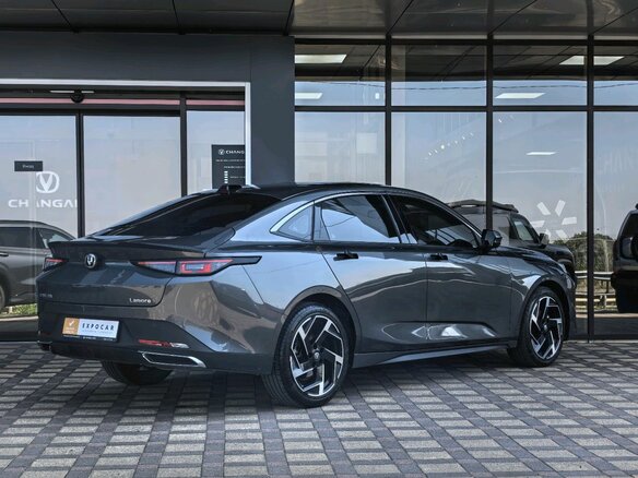 2024 Changan Lamore, серый, 2070000 рублей - вид 4