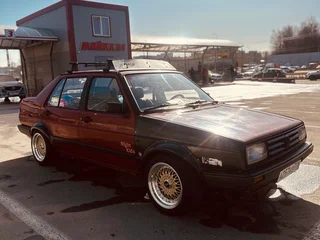 1989 Volkswagen Jetta II, красный, 195000 рублей, вид 3