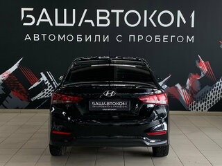 2018 Hyundai Solaris II, чёрный, 1245000 рублей, вид 5