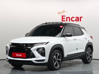 2022 Chevrolet TrailBlazer III, белый, 1673000 рублей, вид 1