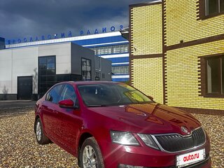 2018 Skoda Octavia III (A7) Рестайлинг, красный, 1900000 рублей, вид 3