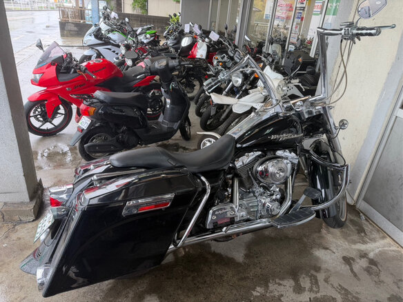2004 Harley-Davidson Road King, чёрный, 460000 рублей - вид 4