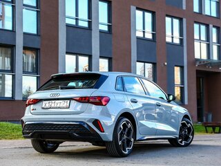 2025 Audi A3 Sportback 35 TFSI IV (8Y) Рестайлинг, серый, 3500000 рублей, вид 3