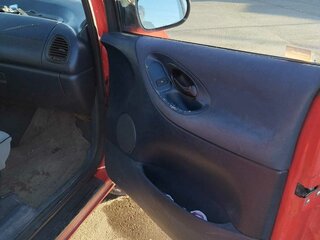 1997 Volkswagen Sharan I, красный, 230000 рублей, вид 3