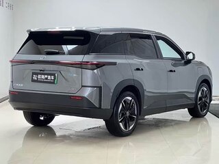 2026 Toyota bZ3X 58.3 kWh, серебристый, 2990000 рублей, вид 3