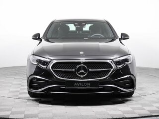 2026 Mercedes-Benz E-Класс 300 VI (W214, S214), чёрный, 9000000 рублей, вид 3