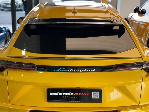 2023 Lamborghini Urus I, жёлтый, 28540000 рублей - вид 3
