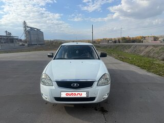 2017 Lada (ВАЗ) Priora I Рестайлинг, белый, 555000 рублей, вид 2