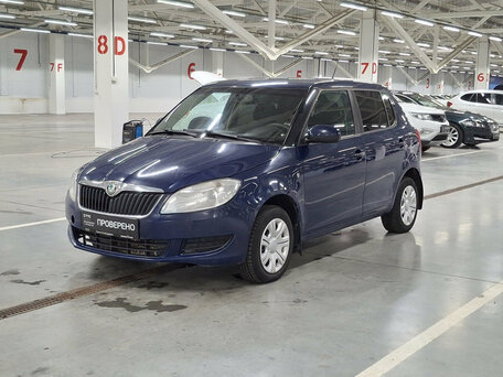 2011 Skoda Fabia II Рестайлинг, синий, 349000 рублей, вид 1
