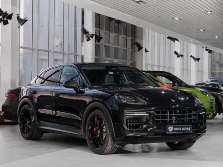 2026 Porsche Cayenne GTS Coupé III Рестайлинг, чёрный, 25900000 рублей, вид 1