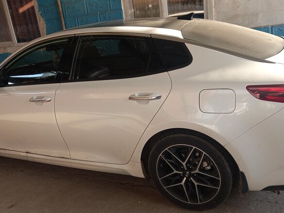 2019 Kia Optima IV Рестайлинг, белый, 2100000 рублей - вид 8