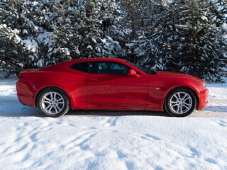 2019 Chevrolet Camaro VI Рестайлинг, красный, 1860000 рублей, вид 3