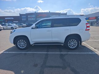 2014 Toyota Land Cruiser Prado 150 Series Рестайлинг 1, белый, 3300000 рублей, вид 5
