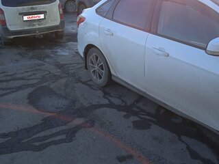 2011 Ford Focus III, белый, 500000 рублей, вид 3