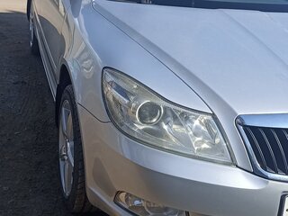 2009 Skoda Octavia II (A5) Рестайлинг, серебристый, 680000 рублей, вид 3