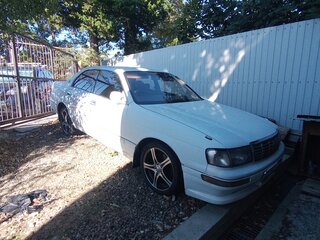 1995 Toyota Crown X (S150), белый, 600000 рублей, вид 1