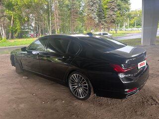 2019 BMW 7 серии Long 730Ld xDrive VI (G11/G12) Рестайлинг, чёрный, 6100000 рублей, вид 4